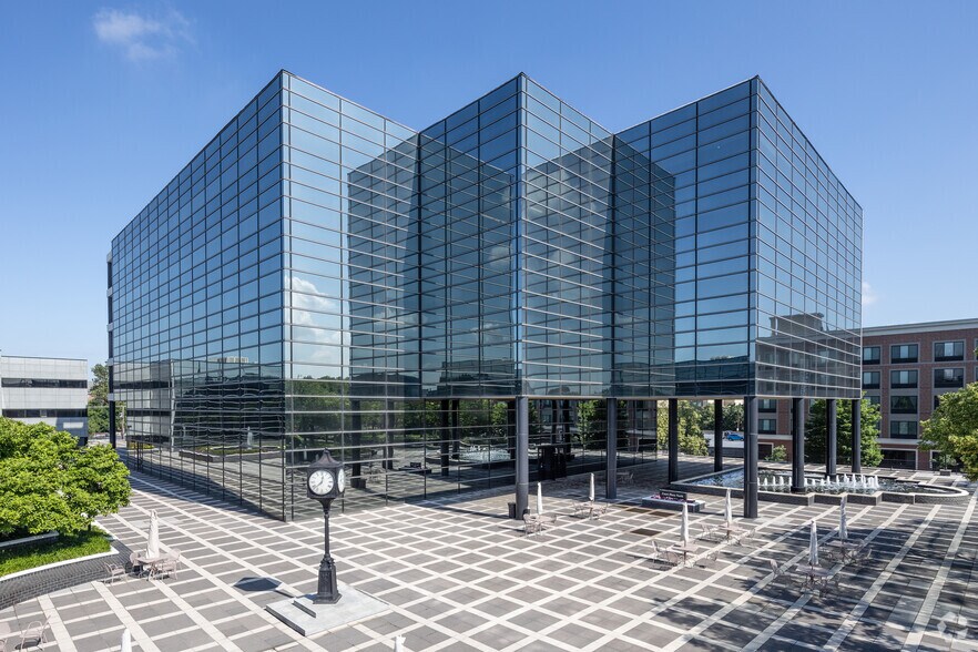 25 Main St, Hackensack, NJ à louer - Photo du bâtiment - Image 1 de 14