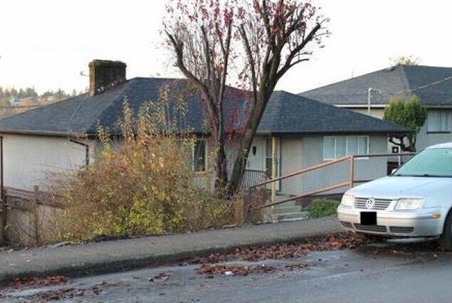 6436 Broadway, Burnaby, BC à vendre Photo principale- Image 1 de 1