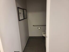 7315 SW 87th Ave, Miami, FL à louer Photo intérieure- Image 2 de 7