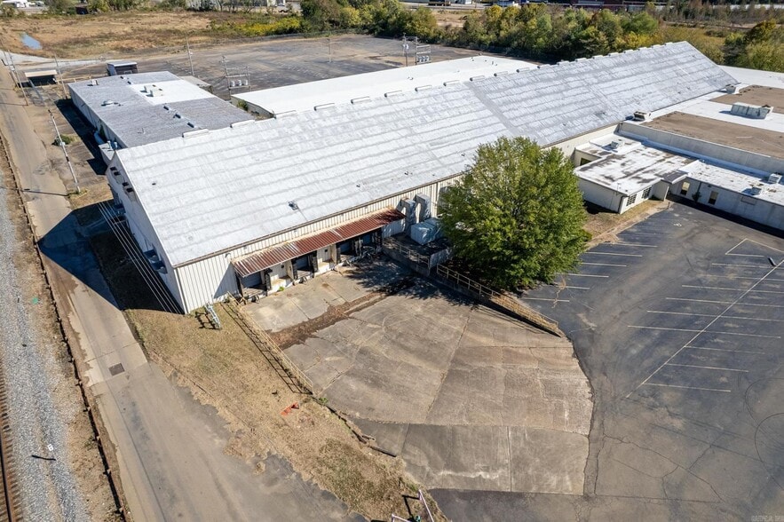 103 Red Bridge Rd, De Queen, AR à louer - Photo du bâtiment - Image 3 de 49
