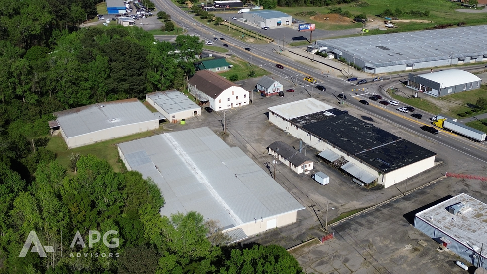 2014 US Hwy 301 S portefeuille de 6 propriétés à vendre sur LoopNet.ca - Photo du bâtiment - Image 3 de 5
