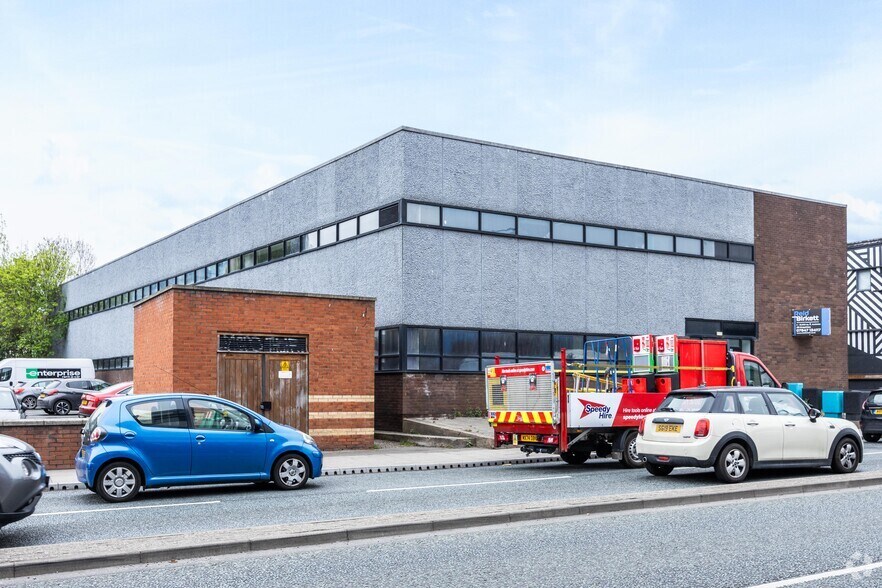 92-96 St James Blvd, Newcastle Upon Tyne for lease - Primary Photo - Image 1 of 2