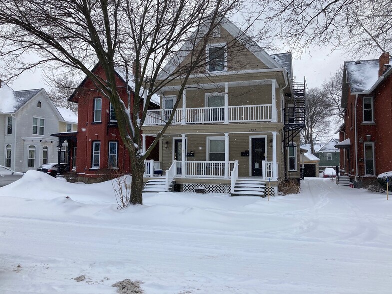 36 Rowley St, Rochester, NY à vendre - Photo principale - Image 1 de 1