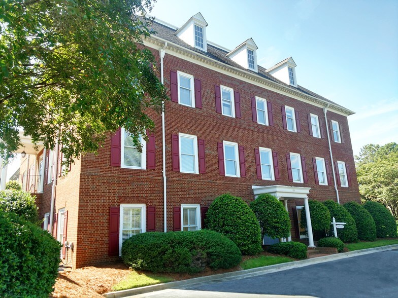 7000 Peachtree Dunwoody Rd NE, Atlanta, GA à louer - Photo principale - Image 1 de 5