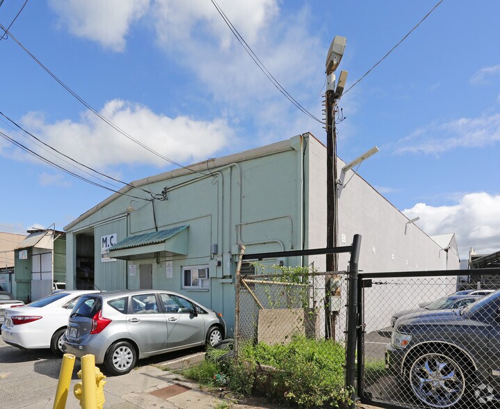 2122 Kaliawa St, Honolulu, HI à louer - Photo du bâtiment - Image 2 de 2