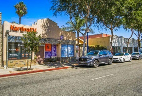 7541-7549 Santa Monica Blvd portefeuille de 3 propriétés à vendre sur LoopNet.ca - Photo du bâtiment - Image 3 de 4