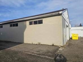 1552 Quinn St, Prince George, BC à louer Photo du bâtiment- Image 2 de 2
