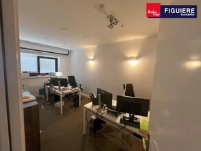 9 Bis Place John Rewald, Aix-en-Provence à louer Photo du bâtiment- Image 2 de 3