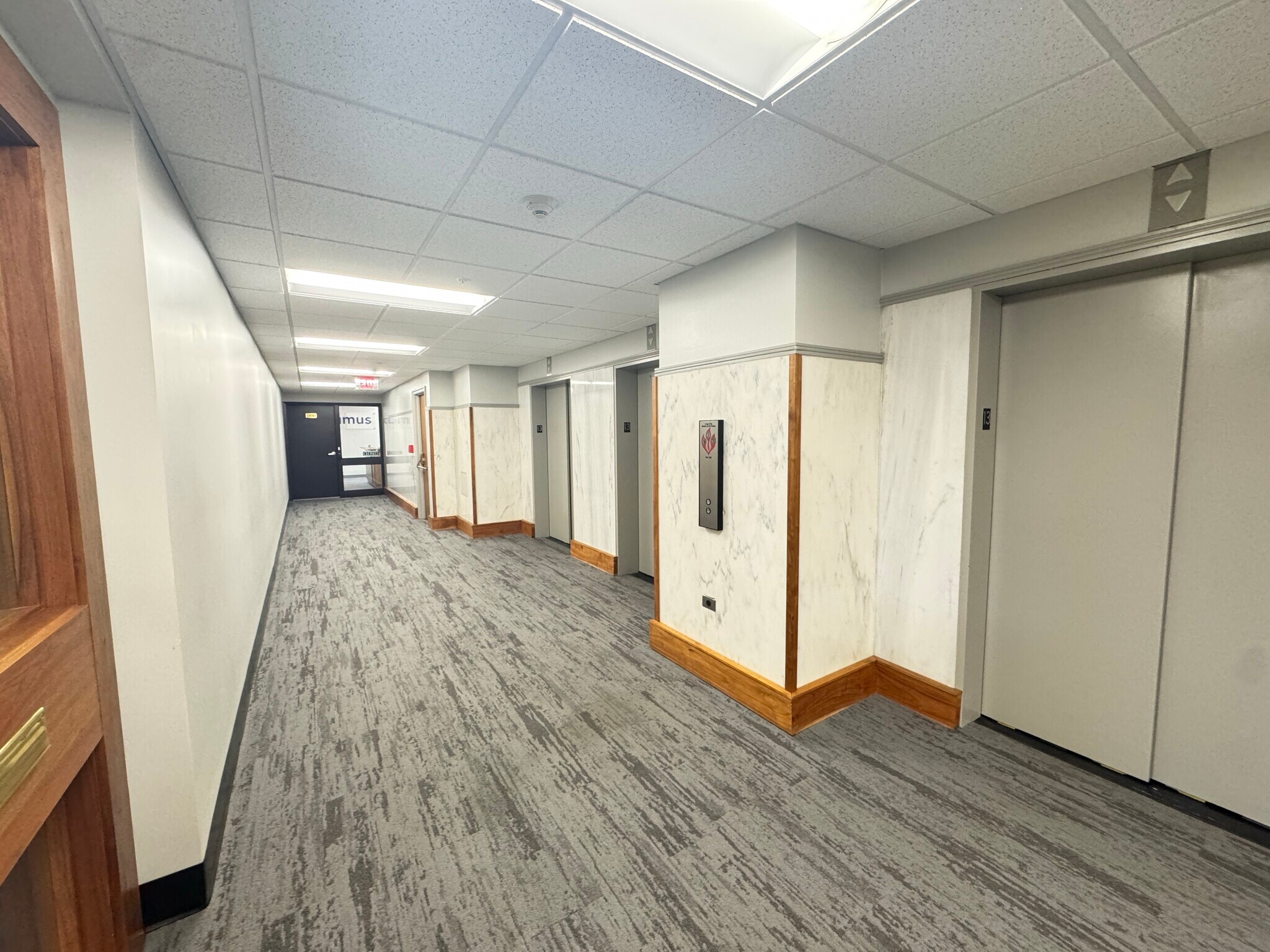 206 S 13th St, Lincoln, NE à louer Photo intérieure- Image 1 de 11