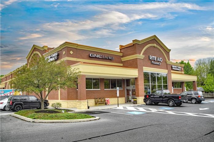 23 N Elm St, Kutztown, PA for sale - Primary Photo - Image 2 of 6