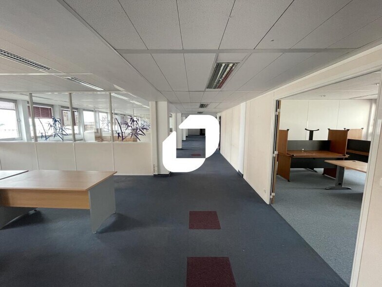 Bureau dans Créteil à louer - Photo intérieure - Image 1 de 8