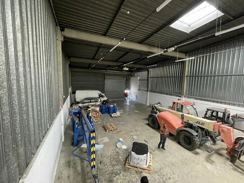 Garonor, Aulnay-sous-Bois for lease - Interior Photo - Image 3 of 3