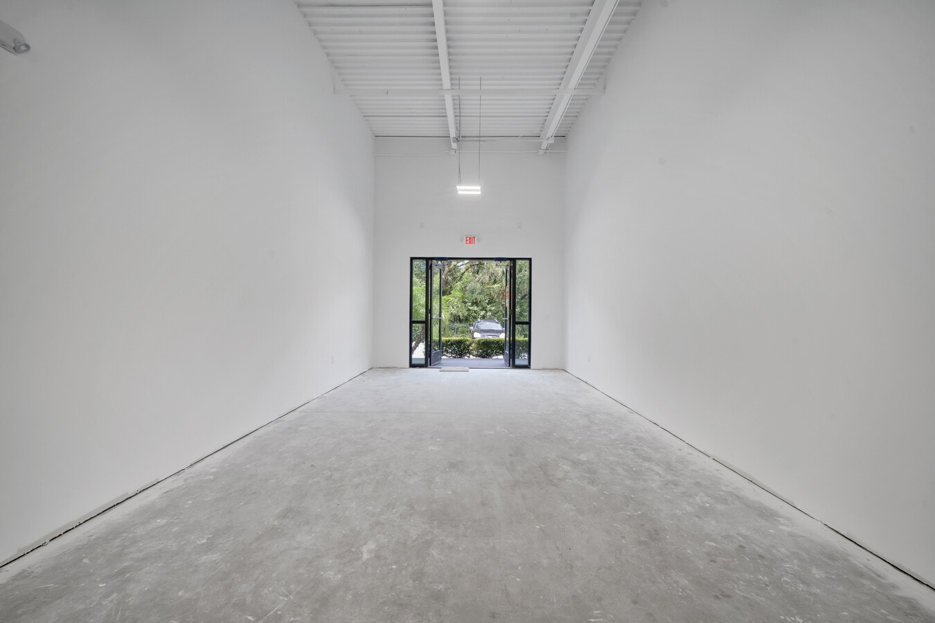 3370 Rouse Rd, Orlando, FL 32817 - Unit 101 - - Interior Photo - Image 1 of 17
