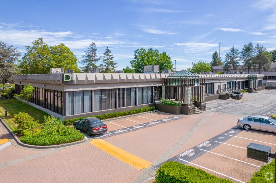 3851 Shell Rd, Richmond, BC à vendre - Photo principale - Image 1 de 1