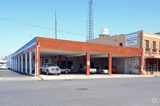 Plus de détails pour 331 S Flores St, San Antonio, TX - Industriel à vendre