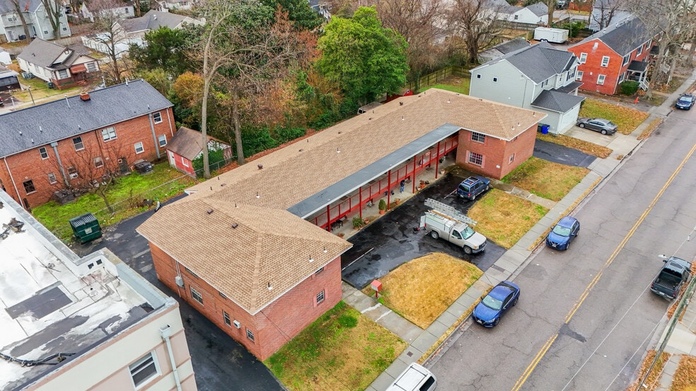 9324 1st View St, Norfolk, VA à vendre - Photo du bâtiment - Image 2 de 7