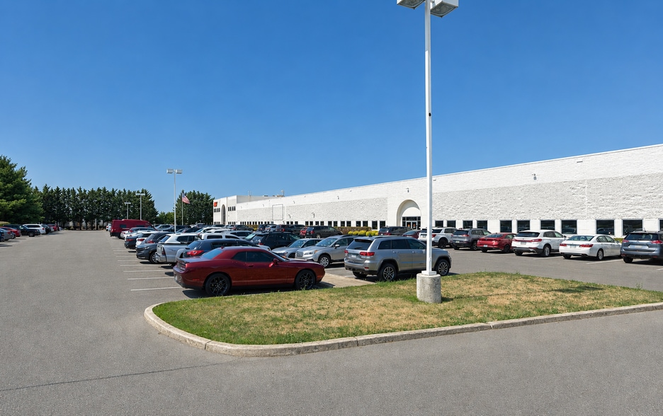 13716 Crayton Blvd, Hagerstown, MD for lease - Primary Photo - Image 1 of 4