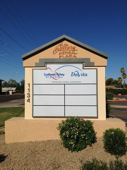 1134 E University Dr, Mesa, AZ for lease - Building Photo - Image 2 of 4