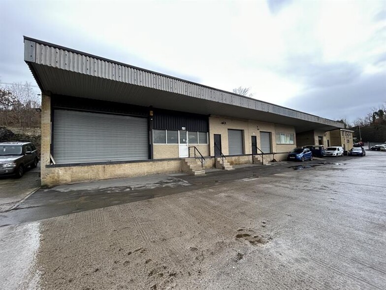 Lowergate, Huddersfield for sale - Building Photo - Image 1 of 4