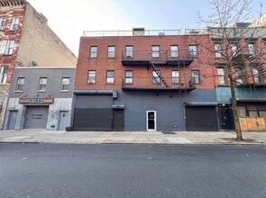 346 Grand St, Brooklyn, NY for lease Building Photo- Image 1 of 5