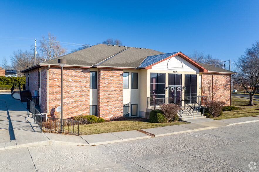 5815 SW 29th St, Topeka, KS à vendre - Photo principale - Image 1 de 12