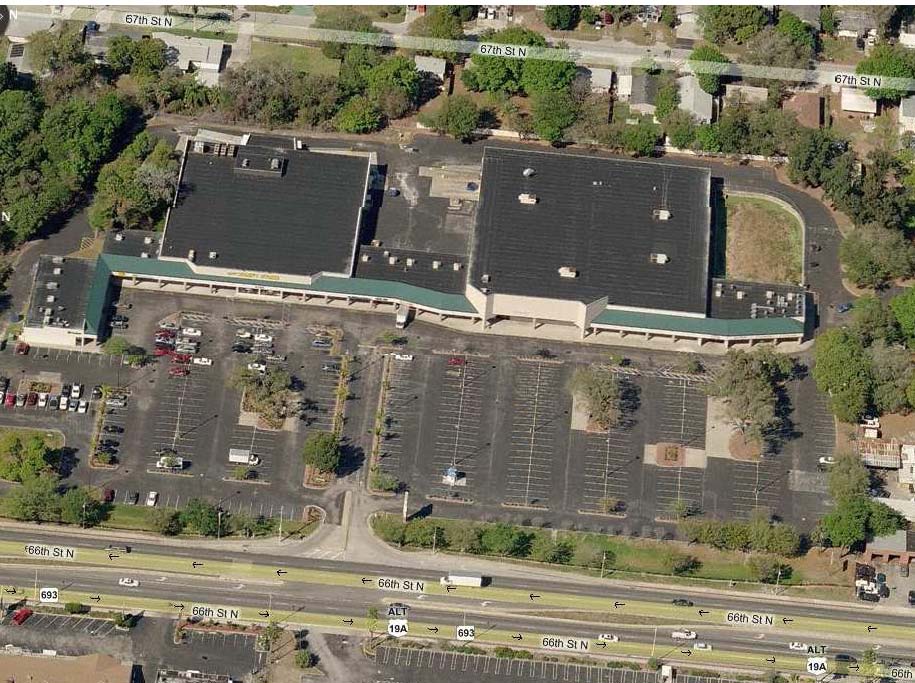 4350-4500 66th St N, Kenneth City, FL à louer Photo du bâtiment- Image 1 de 2