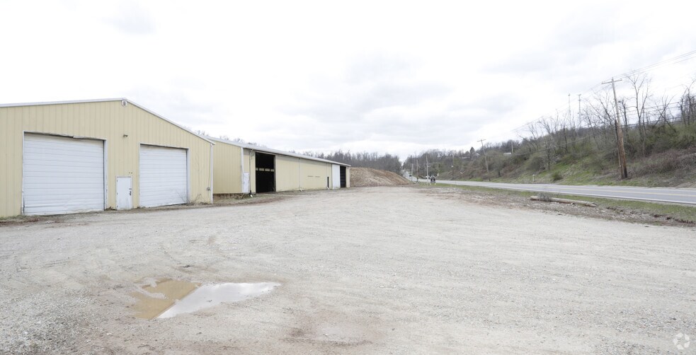 6505 Emerson Ave, Parkersburg, WV à vendre - Photo du bâtiment - Image 2 de 5