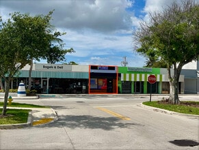 1574-1584 SE 3rd Ct, Deerfield Beach, FL à louer Photo du bâtiment- Image 1 de 4