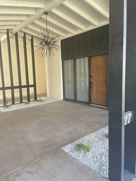 719 E Marlette Ave, Phoenix, AZ à vendre - Photo intérieure - Image 2 de 25