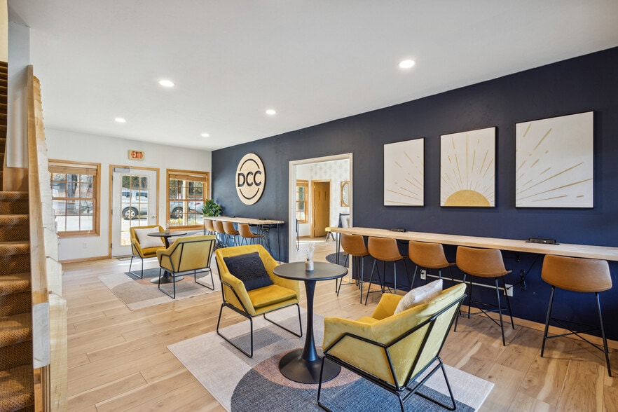 4140 Bluff, Fish Creek, WI for lease - Building Photo - Image 2 of 13