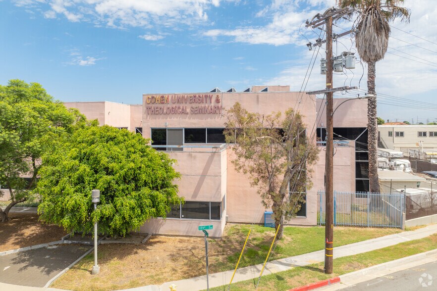 17002 Prairie Ave, Torrance, CA à vendre - Photo du bâtiment - Image 2 de 9