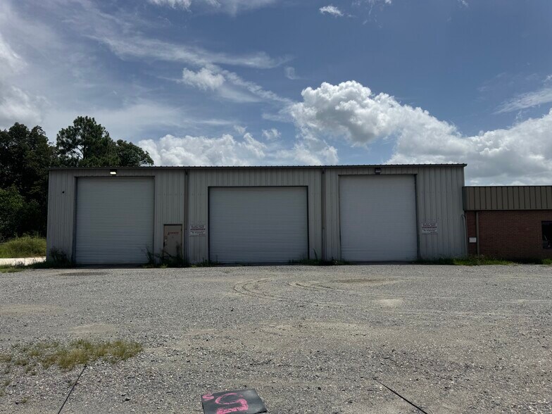 225 Allied Industrial Blvd, Macon-Bibb, GA à louer - Photo du bâtiment - Image 2 de 7