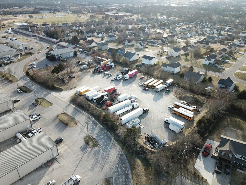 287 Sand Hill Rd, La Vergne, TN à vendre - Photo du bâtiment - Image 2 de 7