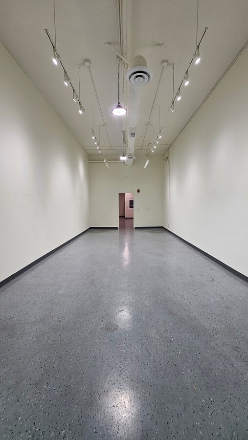 1458 S San Pedro St, Los Angeles, CA 90015 - Unit 244 -  - Interior Photo - Image 2 of 8