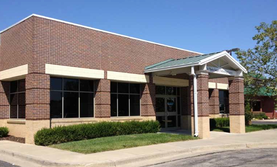 4820 S Arrowhead Dr, Independence, MO for lease - Building Photo - Image 1 of 19