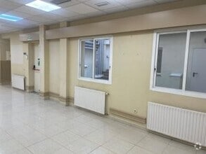 Retail in Madrid, Madrid for lease Interior Photo- Image 2 of 6