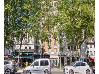 Plus de détails pour 146 Boulevard De Charonne, Paris - Bureau à louer