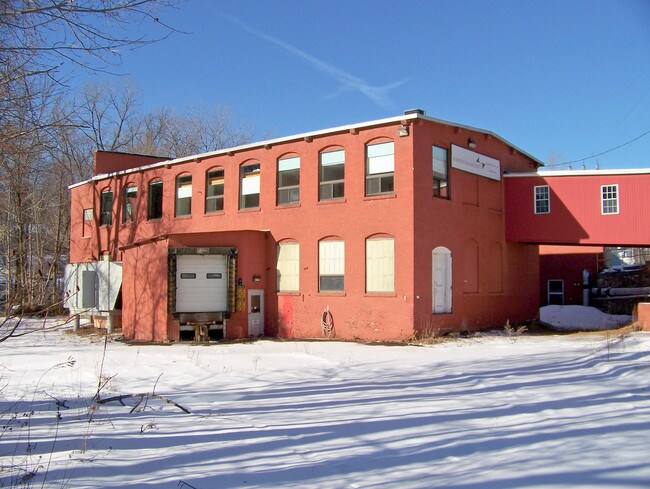 More details for 2 Mill St, Lenox, MA - Industrial for Lease
