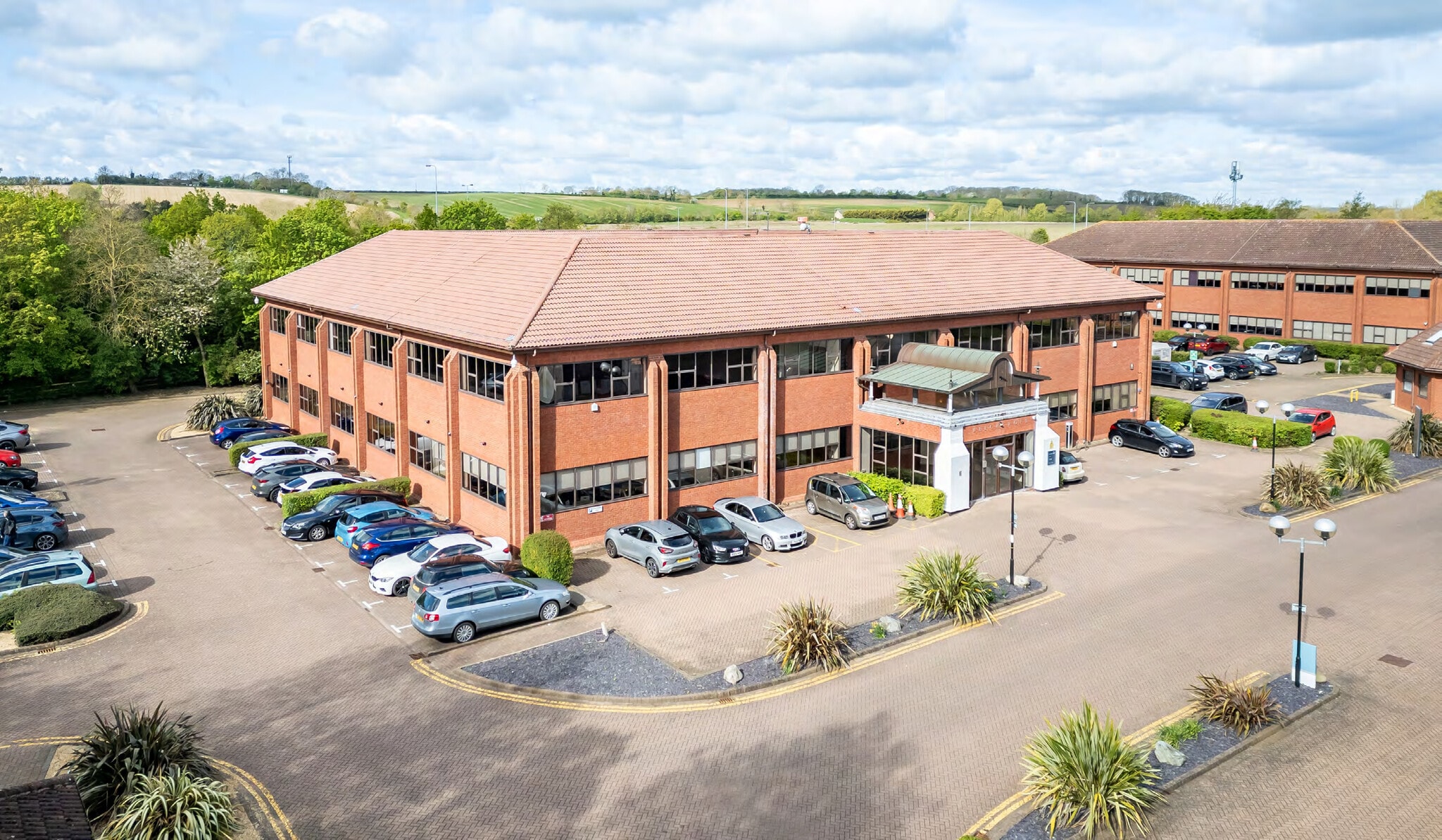 Bakewell Rd, Peterborough à louer Photo du bâtiment- Image 1 de 6