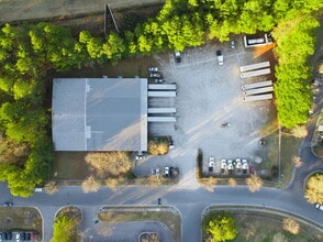 705 Beacon Lake Dr, Raleigh, NC à louer Aérien- Image 1 de 3