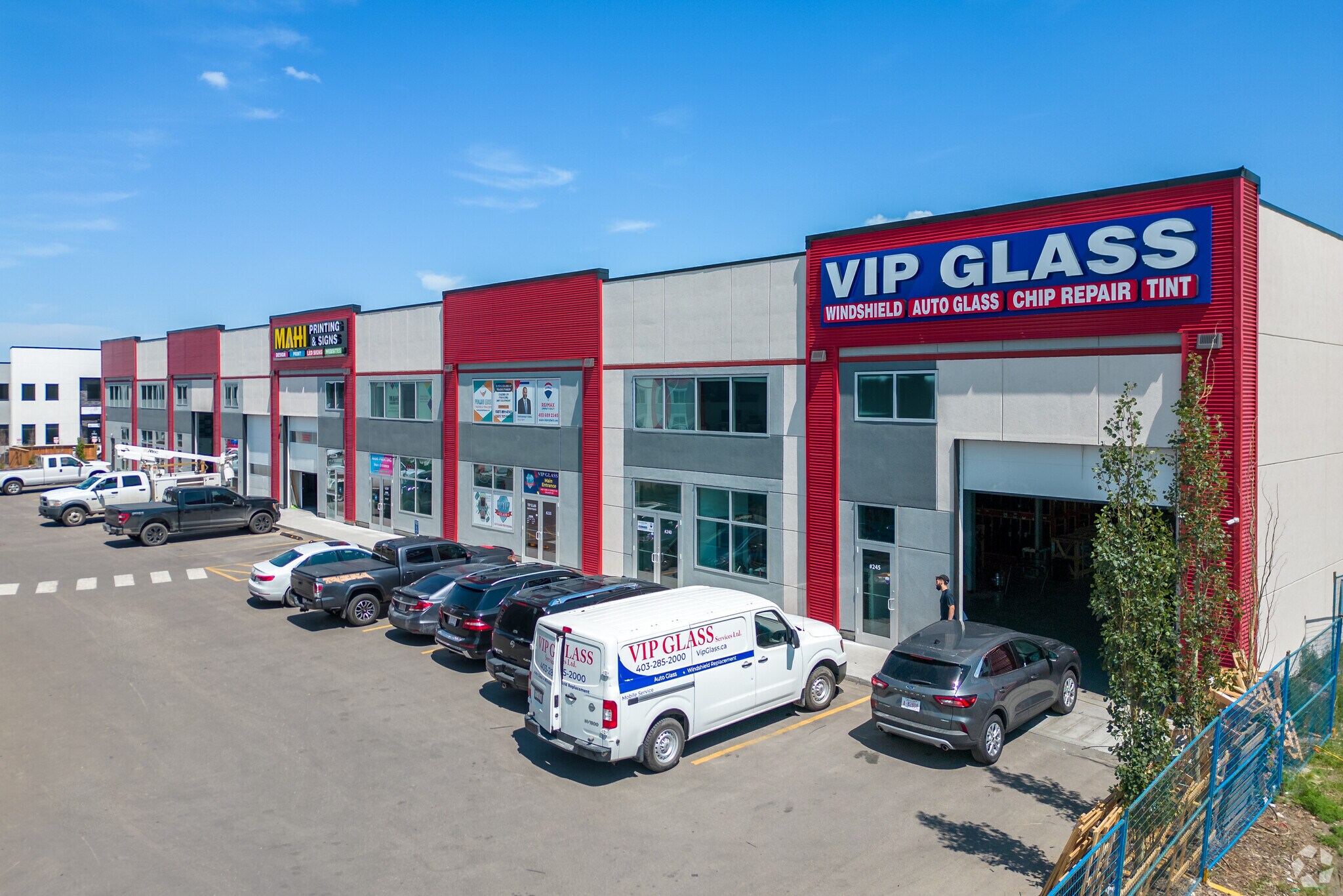 10990 42 St NE, Calgary, AB for sale Primary Photo- Image 1 of 1