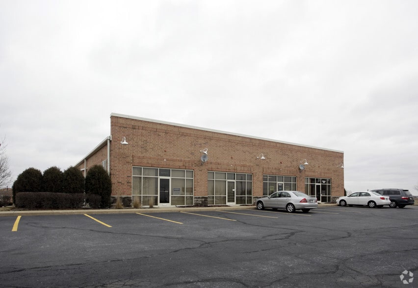 600 S Weber Rd, Romeoville, IL for lease - Building Photo - Image 2 of 6