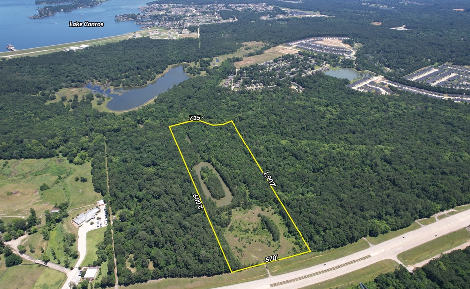 12560 Highway 105, Conroe, TX à vendre - Photo du bâtiment - Image 2 de 3