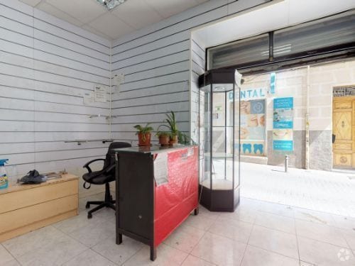 Immeuble residentiel dans Madrid, Madrid à vendre Photo intérieure- Image 1 de 2