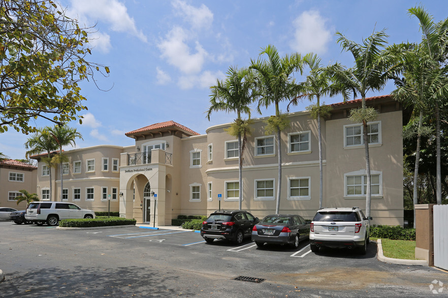 9900 SW 107th Ave, Miami, FL for sale - Building Photo - Image 1 of 1