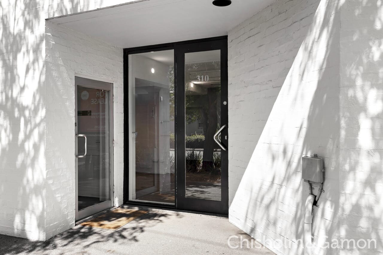 310-312 Bay St, Port Melbourne for lease Interior Photo- Image 1 of 5