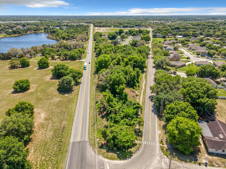 CR 33, Mascotte, FL à vendre - Photo du bâtiment - Image 2 de 8