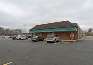 Plus de détails pour 6080 Mcleod Rd, Niagara Falls, ON - Bureau/Commerce de détail à louer
