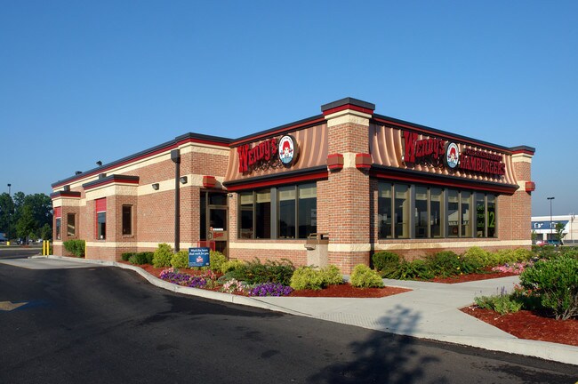 Plus de détails pour 3413 HORIZON Blvd, Trevose, PA - Commerce de détail à louer