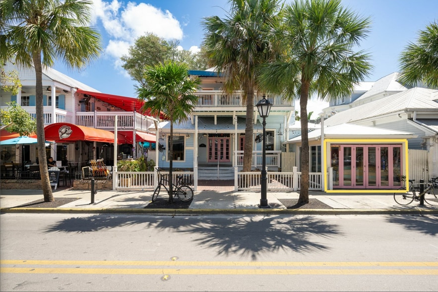 221 Duval St, Key West, FL à louer - Photo du bâtiment - Image 1 de 4